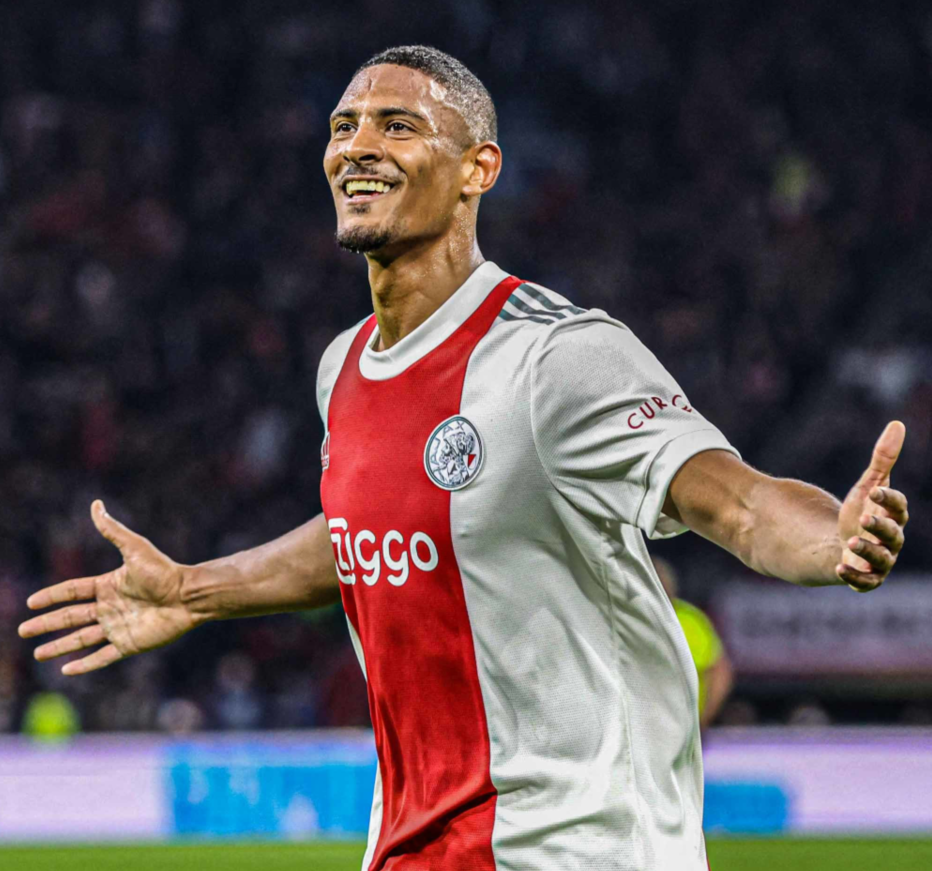 令人震撼的 令人震撼的