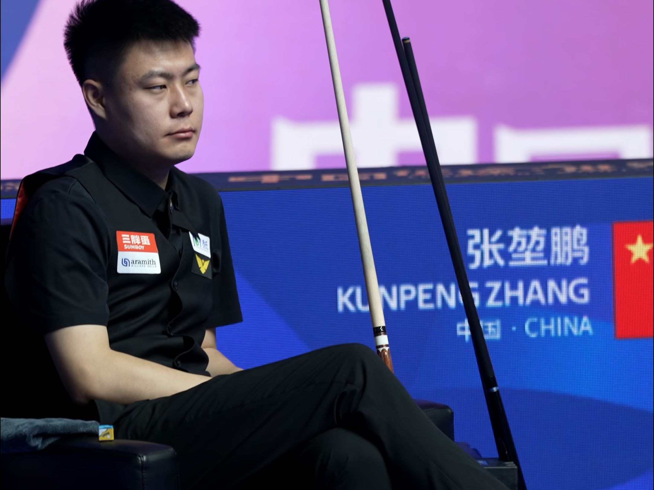 与球员达成 与球员达成