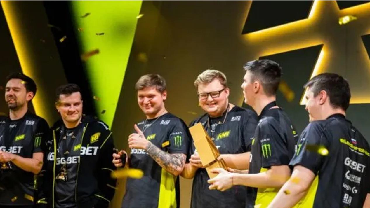 大比分的风 大比分的风