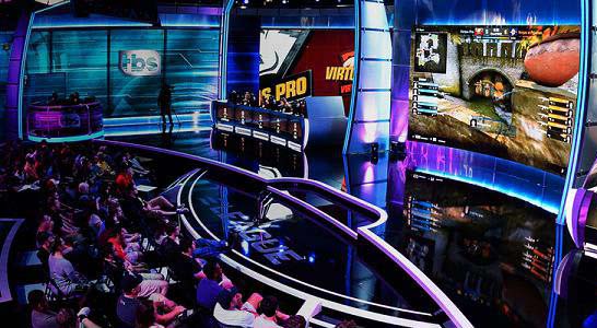 与此同时 与此同时